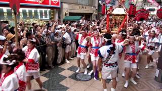 第３６回天神祭ギャルみこし