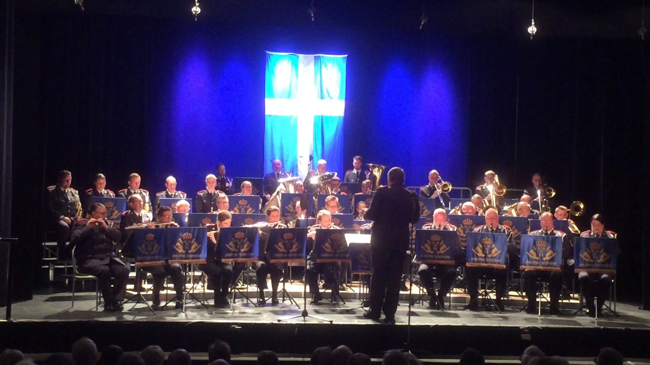 Hemvärnets Musikkår Jönköping Huskvarna / I flaggskrud