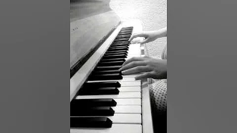 Kara sevda - Kokun Hala Tenimde Piano