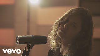 Video thumbnail of "Wet - Lately (Live at East/West Studios)"