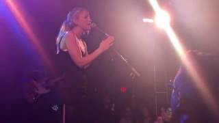 Emily Kinney - Masterpiece - Live @ West Hollywood Troubadour - 09/23/2015 (MN)