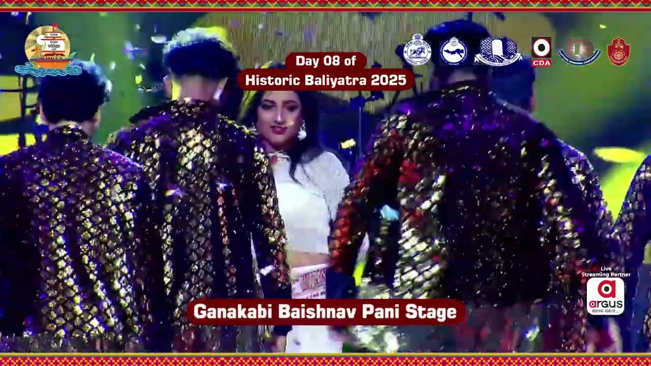 Another magical evening at Baishnav Pani Mancha, Day 8 - Baliyatra 2025