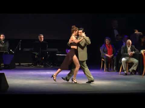 Alejandro Valdez y  Eloisa Udias - Bailan ( Quien tiene tu amor)