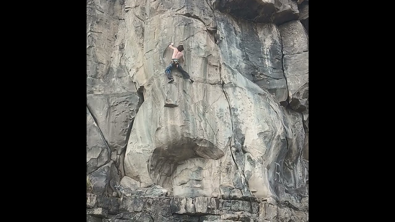 Chaos 5.13c at Teddy Bear Cove