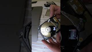 External computer hard disk. Disassembling. #foryou #disassemble #tools #hdd #fyp