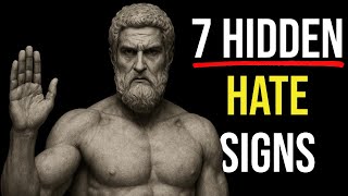 7 Signs That Someone Dislikes You and is Hiding it