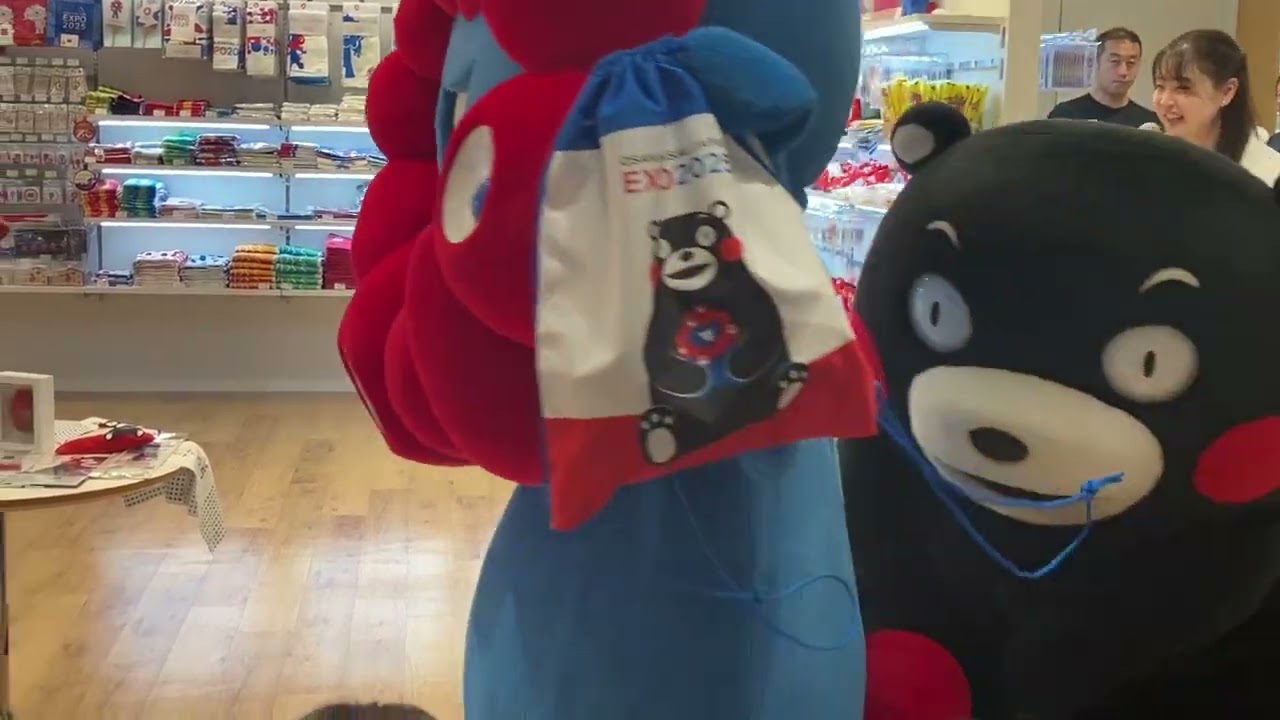 くまモン・ミャクミャク　コラボレーション商品発売記念イベント  丸善丸の内ＯAZO店  2024年10月14日