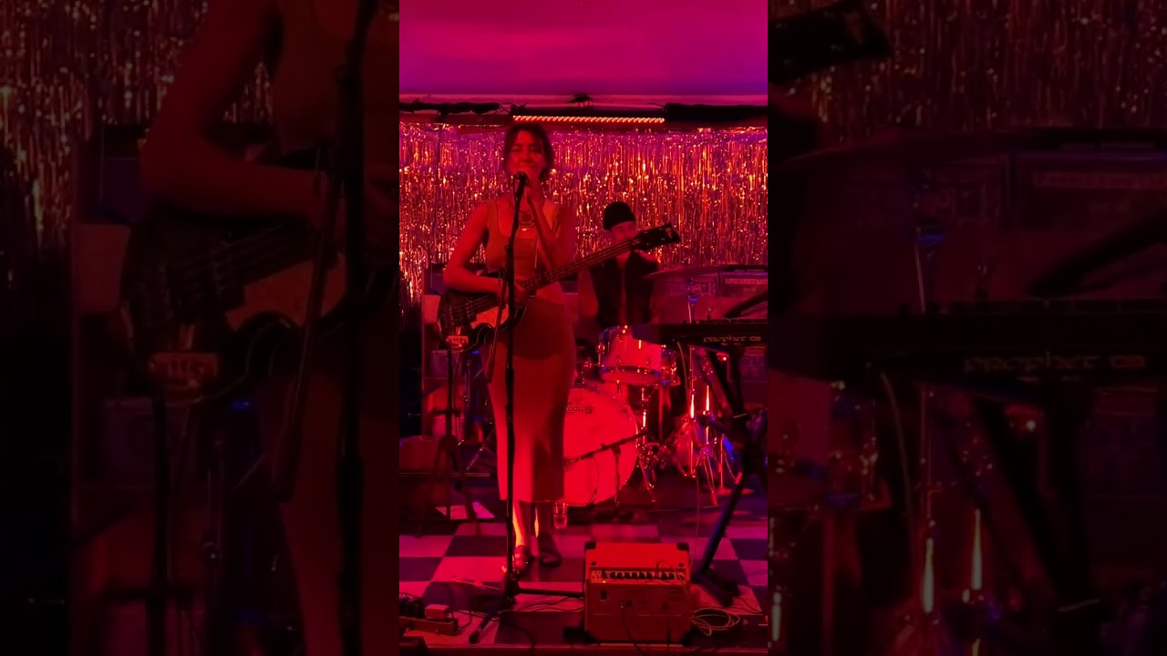 Britt Warner - "Growing Up in Neverland" (Live at Permanent Records)