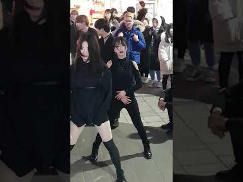 2019.12.20&amp;amp;걷고싶은거리&amp;amp;홍대버스킹&amp;amp;혼성댄스팀&amp;amp;<strong>I.D</strong>(서연)&amp;amp;by Bigstart