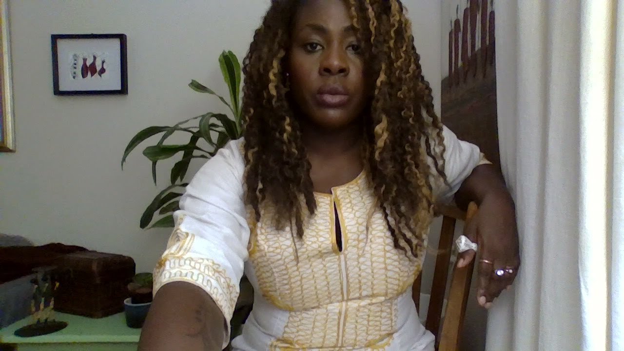 S4E58: Unapologetic: A Black, Queer, & Feminist Mandate for Radical Movements by Charlene Carruthers