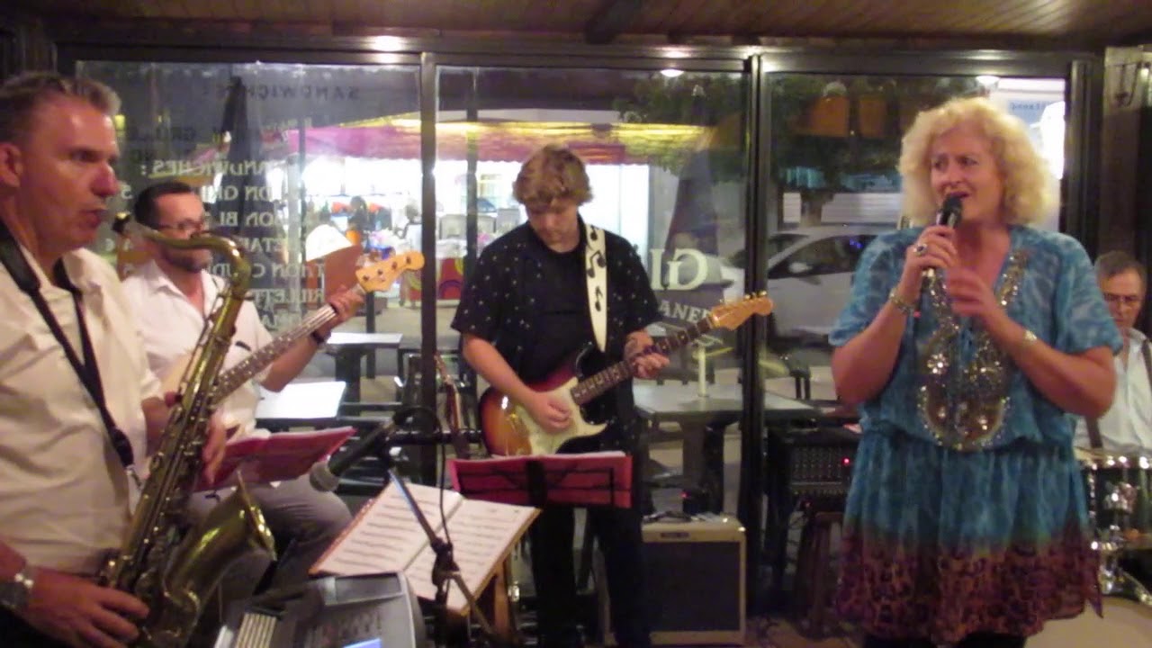 MOONLIGHT IN VERMONT featuring Lady Jazz Erika Paul and the NIGHT AND DAY JAZZ QUARTET