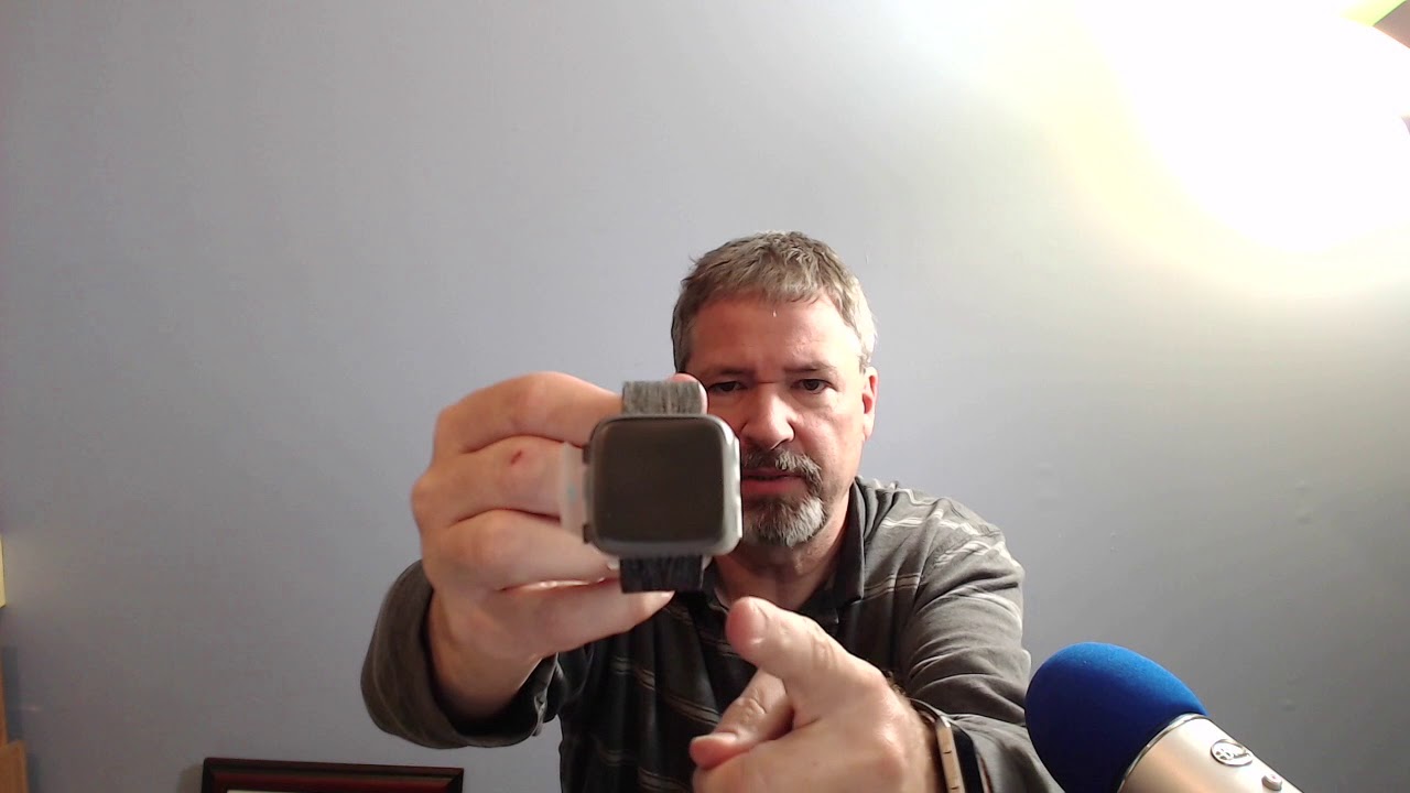 Fitbit Versa Unboxing