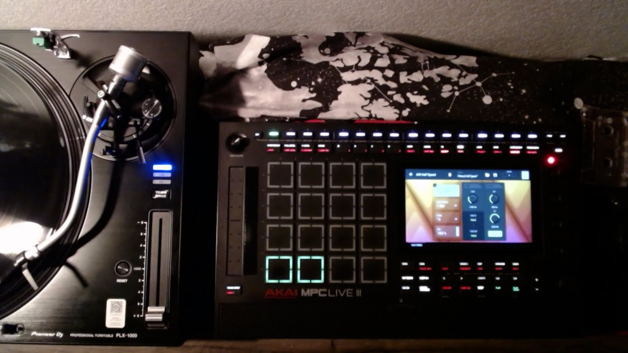 Sampling into the MPC Live 3 using the Pioneer DJ PLX-1000 - YouTube