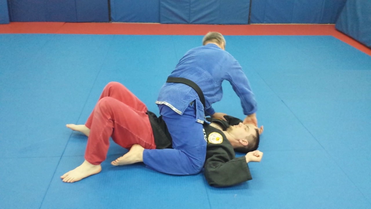 Blue Belt  Telephone technique wrist lock