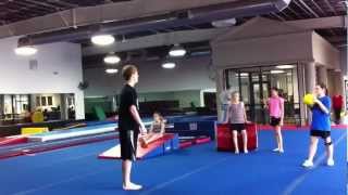 Backtuck Kick