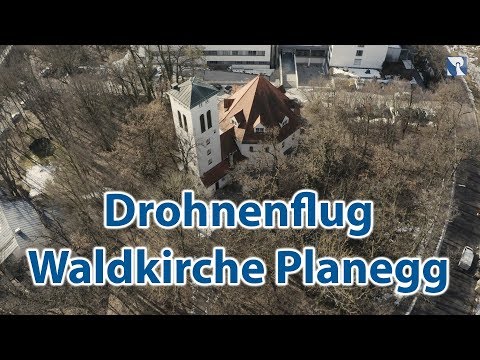 Drohnenflug Waldkirche Planegg bei München