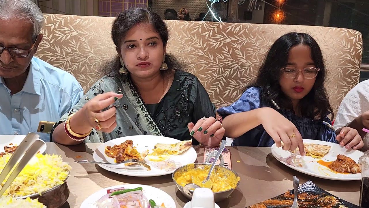 সন্ধেবেলা জমজমাটি বার্থডে পার্টি | সাথে এলাহি আয়োজন | Fish Pesto | Kebab | Tikka | Mutton Biriyani