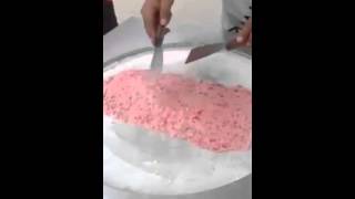Ice cream on the go
This looks so good and I think it was made in Taiwan Ice cream on the go