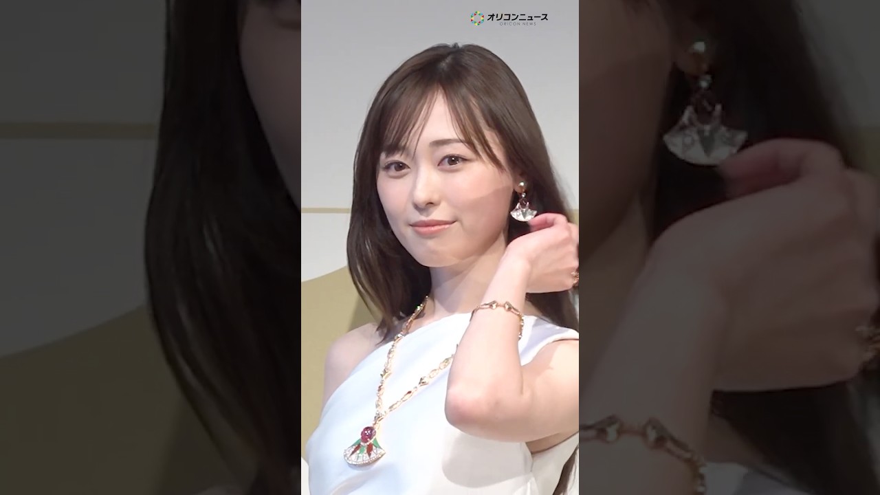 福原遥、総額1億円超のジュエリーまとい純白ドレス姿で登場! #shorts #福原遥 #ブルガリ