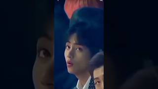 blackpink Lisa dance reaction to BTS 🥵🔥 #bts #blackpink #kpop#lisa#shorts