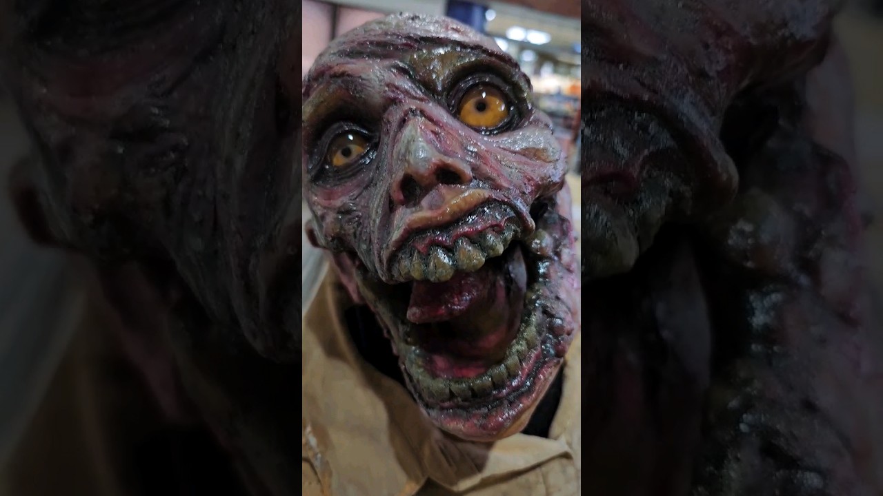 ASMR Eating Zombie #shorts #asmr #mukbang