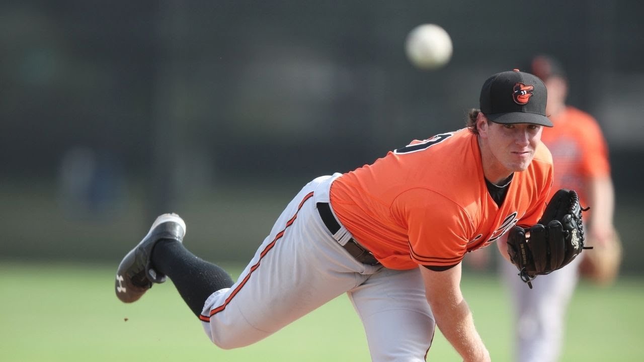 Mets Shock Fans With Surprise Signing of Veteran Reliever Mike Baumann – Here’s Why It Matters