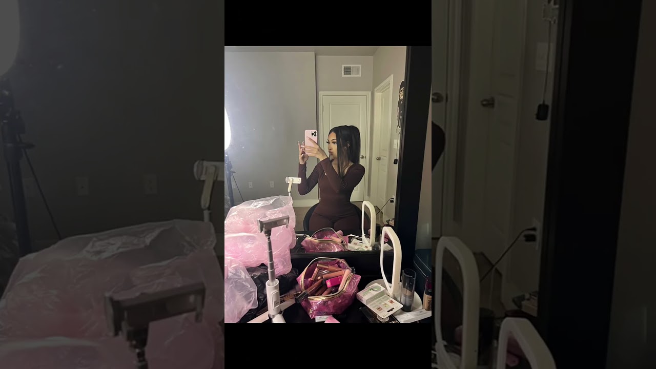 Stylish Mirror Selfie: A Girl's Pre-Party Glam Session