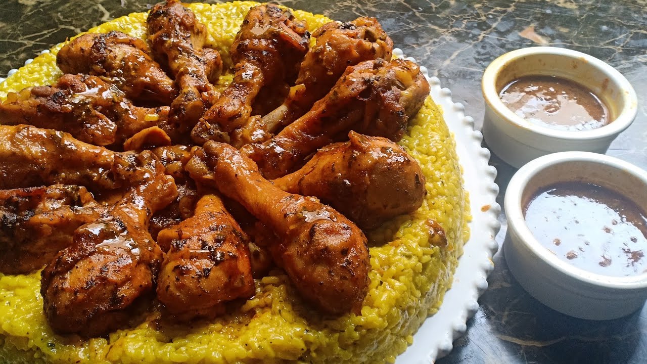 فخيدات الدجاج في الفرن بتتبيلة رائعة مرافق للروز طبق سهل وبسيط