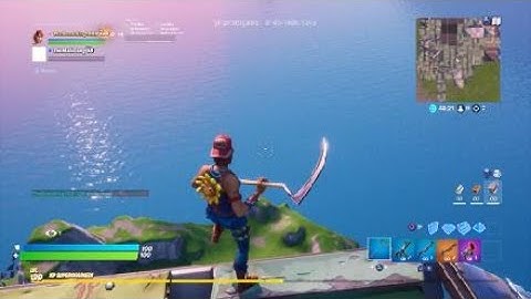 Clapping a trash talking pc player 1v1