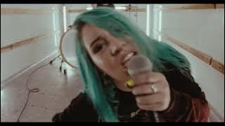 Charlotte Sands - Special (Official Music Video)