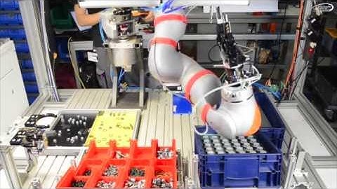 SMErobotics D6 Hydraulic valve assembly using sensitive compliant lightweight robots (full version)