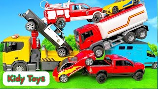 Toy Crash on the Road : Fire Truck, Police Car & Rescue Vehicle 🚒 Educational Kids Video | Kidibli