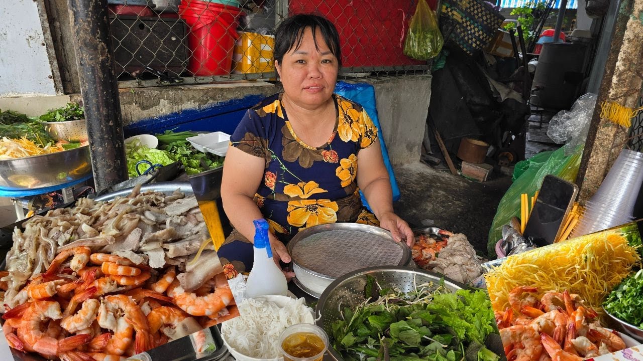 Trùm gỏi đu đủ Sài Gòn làm gỏi cuốn không kịp tay, bánh tằm bì cũng rất đông khách