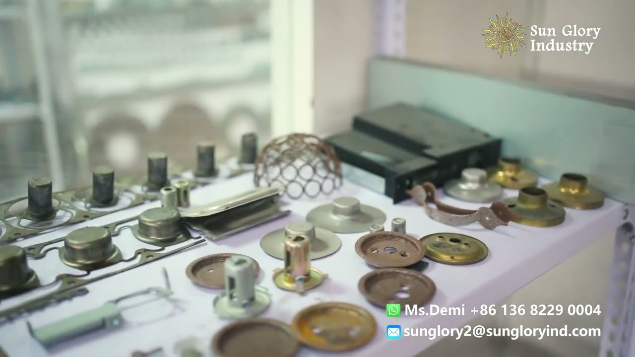 Electric home appliance mold center 