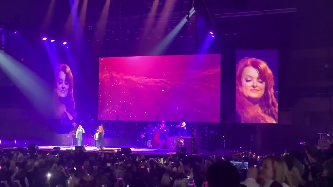 Love Is Alive The Judds Final Tour / Wynonna Biloxi with Ashley McBryde