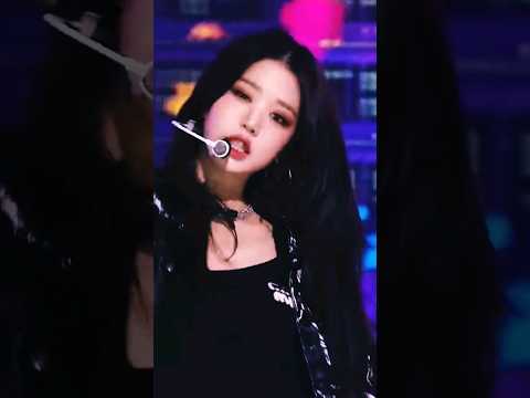 아이브 우리만의 자유로운 'Kitsch' #ive #kitsch #shorts