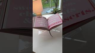 Setting Up The Most Adorable Book Stand