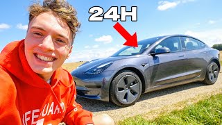 VIVRE 24H DANS UNE TESLA