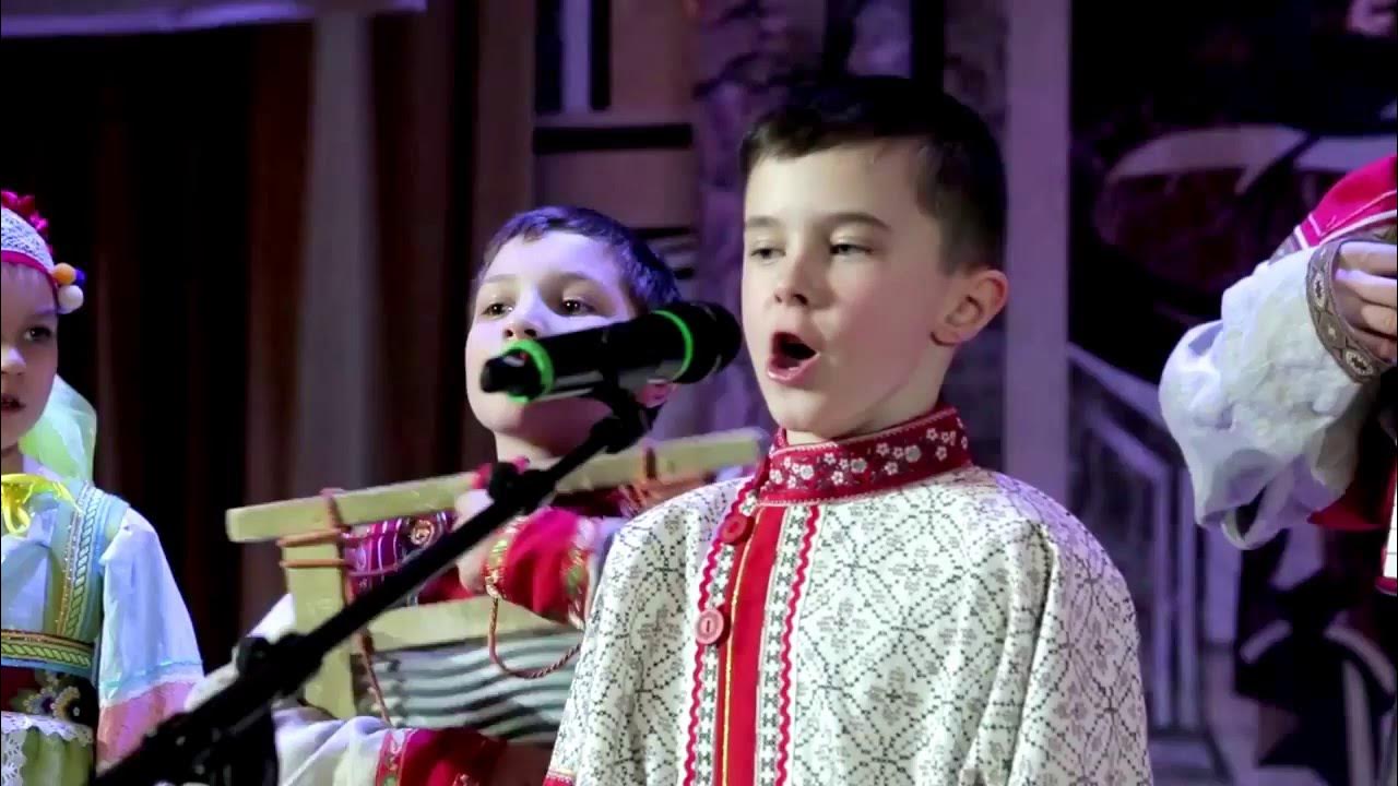 Кто исполняет жалобную песню