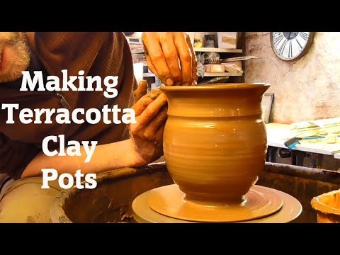 Making some Simple Earthenware Terracotta Clay Pots on the Wheel.