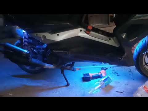 Подсветка на скутер - YouTube