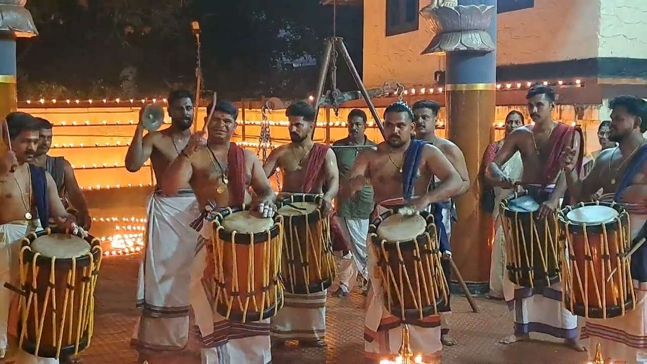 Pancha thayambaka chalissery team