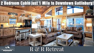 1 Mile to DOWNTOWN GATLINBURG CABIN | 2 bed 2 Bed family cabin (hot tub, pool table, arcade, views!)