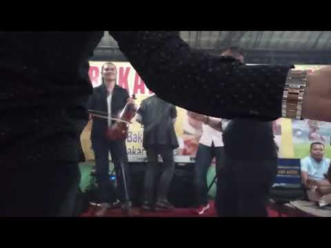Taniayo-lepai pedagang emas blok M sinar berlian(prontal j231)