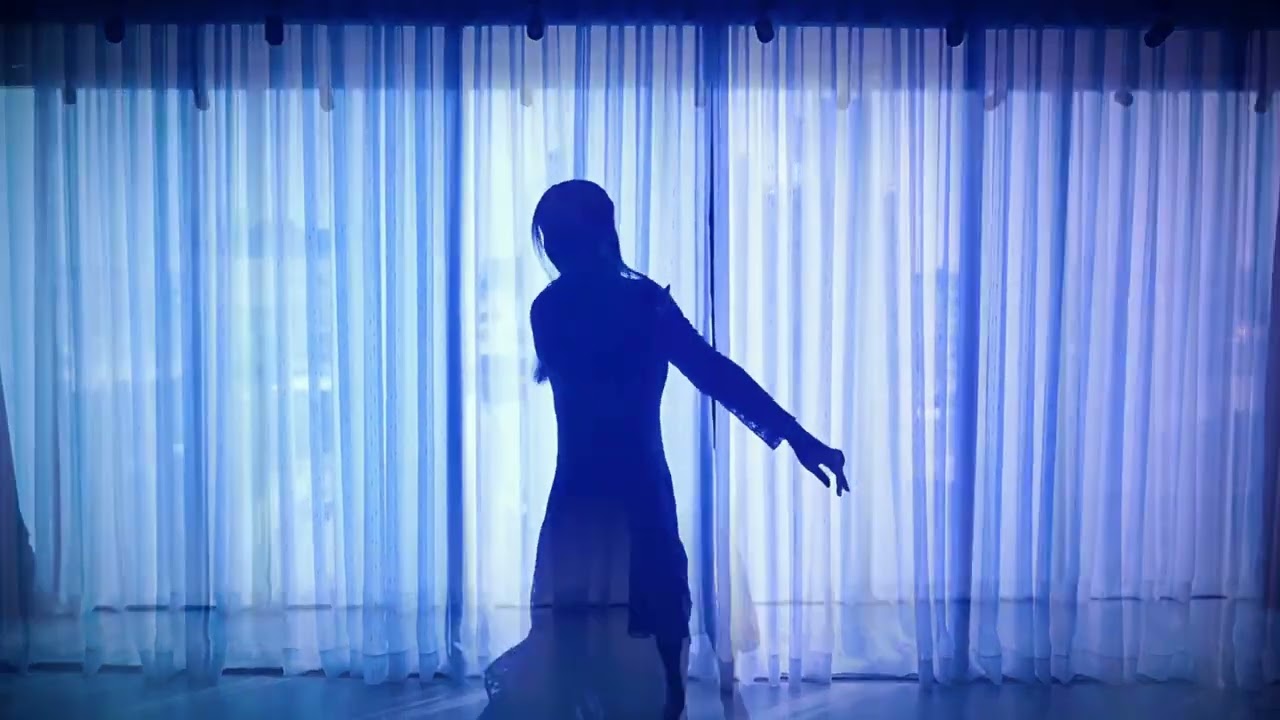 🌸Múa đương đại Trung Hoa 🌸Thế giới này nhiều người đến vậy - Mạc Văn Uý | 《这世界那么多人》莫文蔚