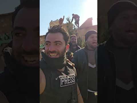 اللحظات الاولى للاشت باكات في مدينة معرة النعمان أثناء تحريرها وكفروما