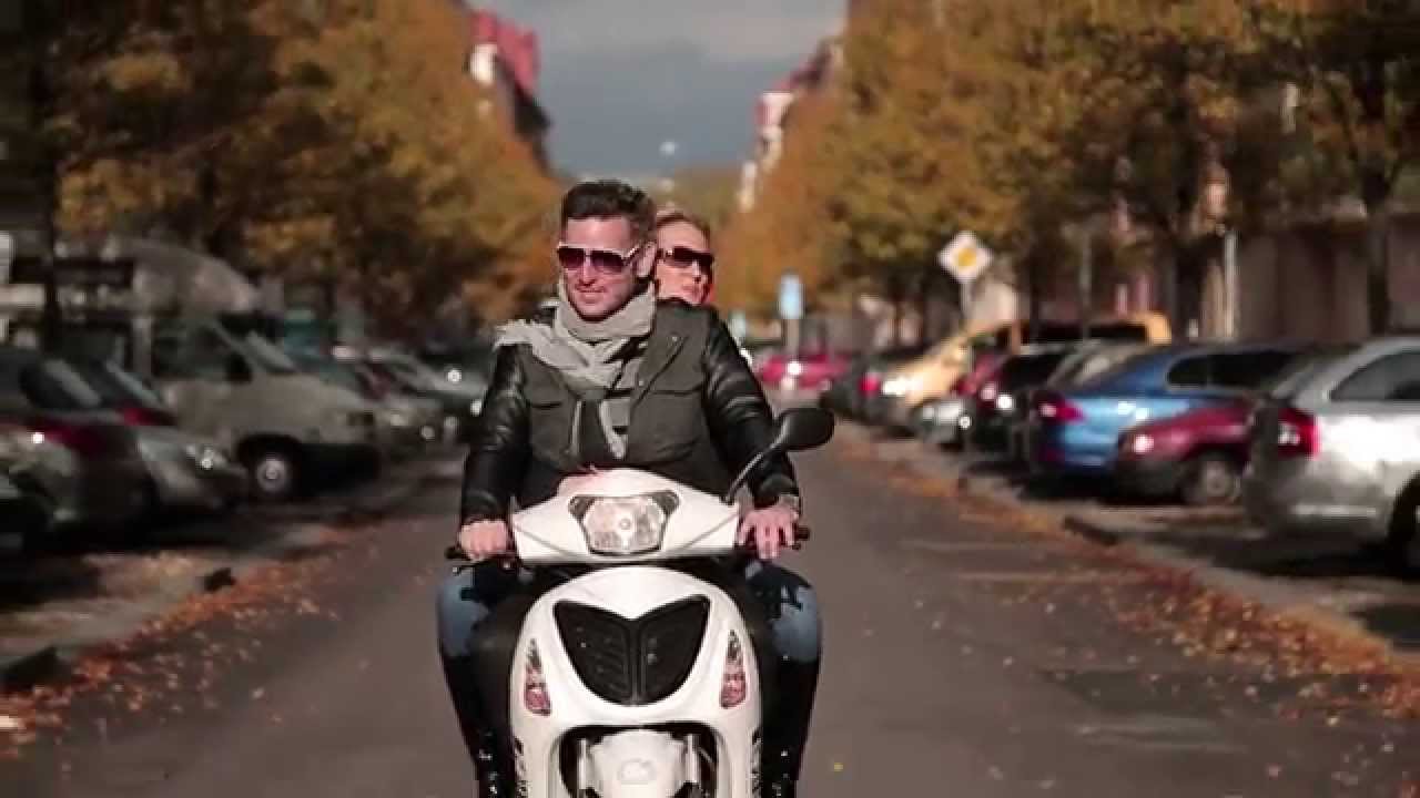 eva kleinova Když budeš mi hrát   official video