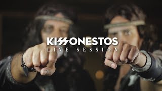 Qv4 - La Leyenda De La Helada Y El Vago Kissonestos Live Session