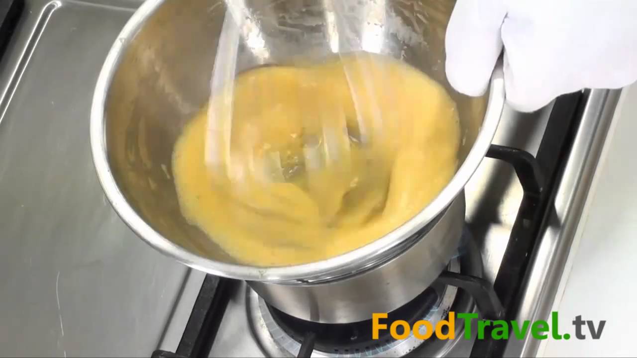 ซอสฮอลแลนเดซ Hollandaise Sauce