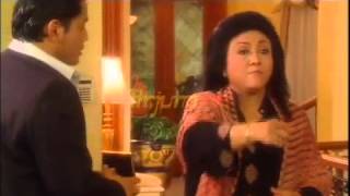 SURGA DIBAWAH TELAPAK KAKI IBU